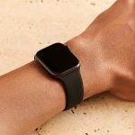 replacement-silicone-strap-for-apple-watch-black