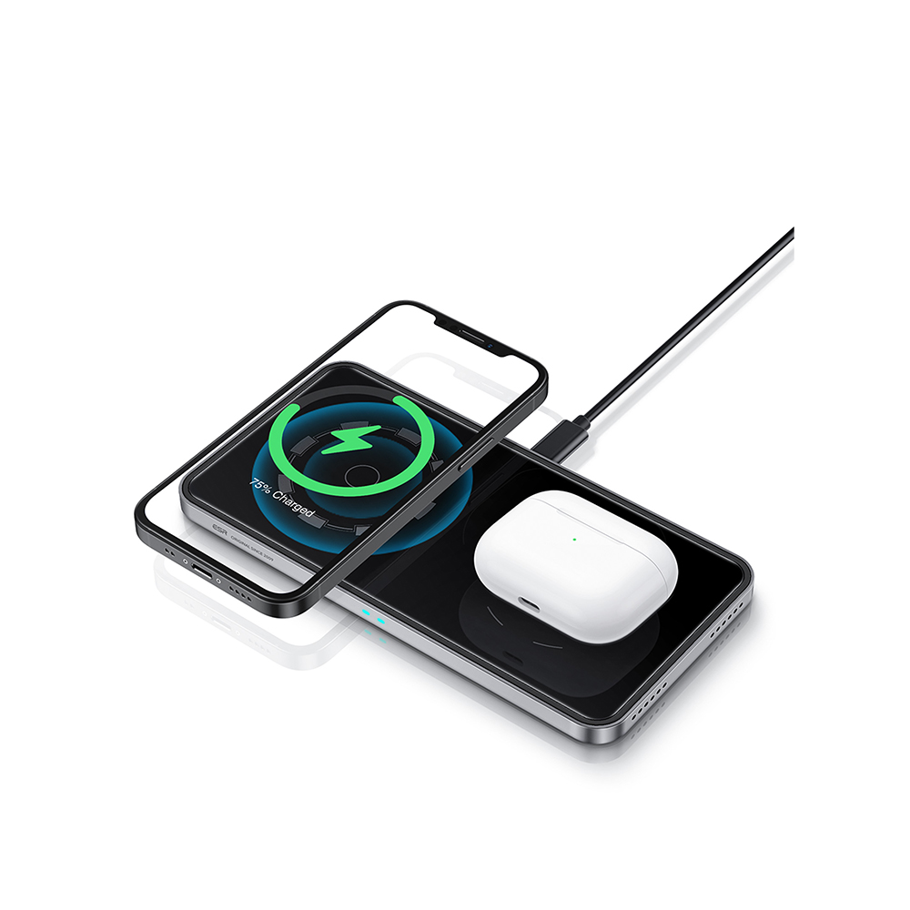 ESR Halolock Magnetic Wireless Charger for iPhone 12